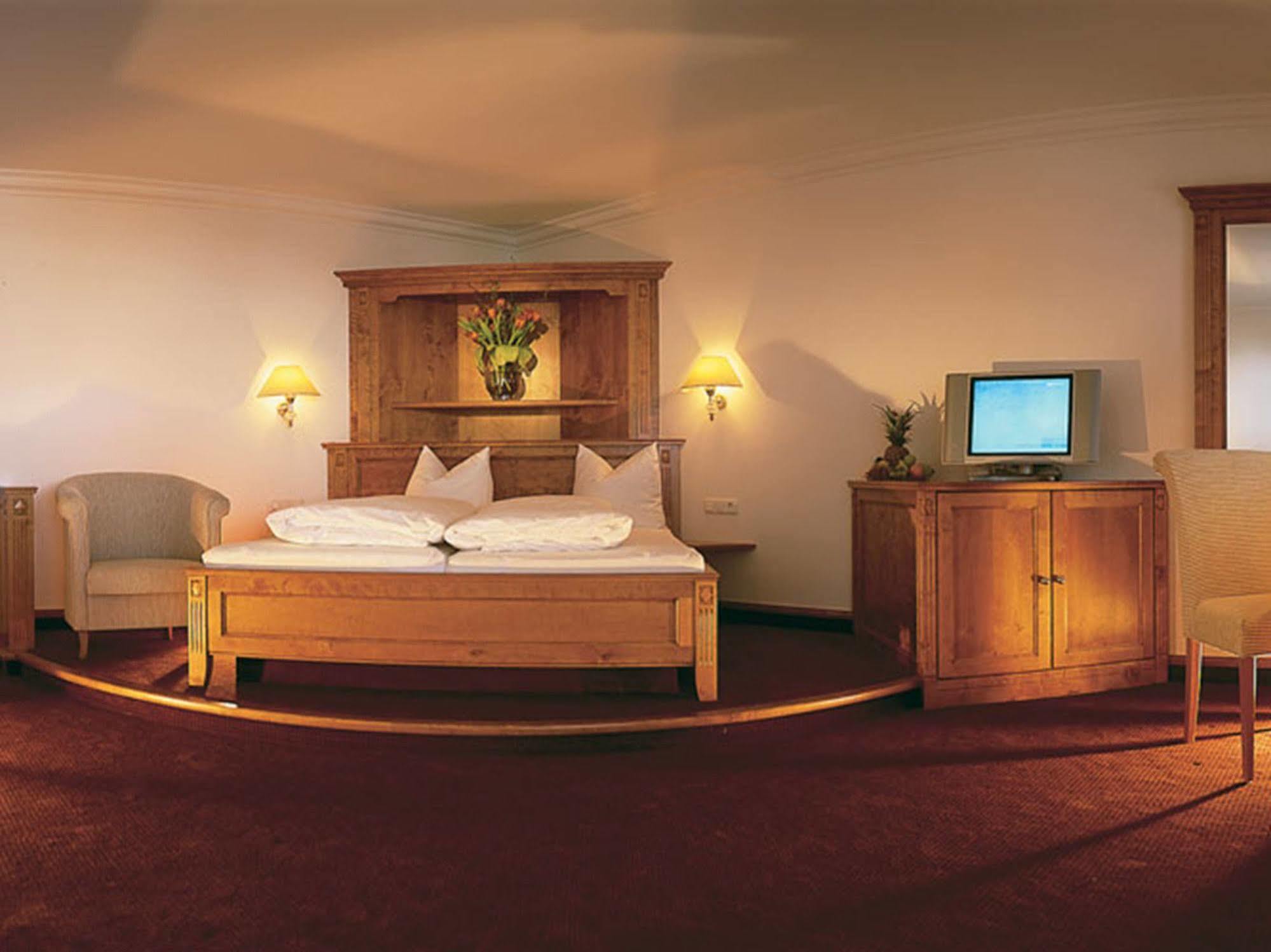 Schlosshotel Ischgl 5 Dış mekan fotoğraf